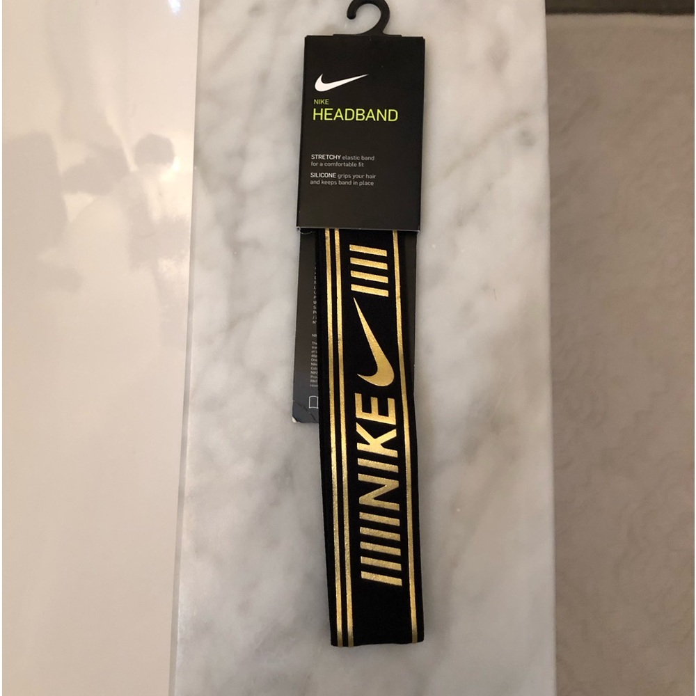 Black and gold Nike non-slip headband NEW